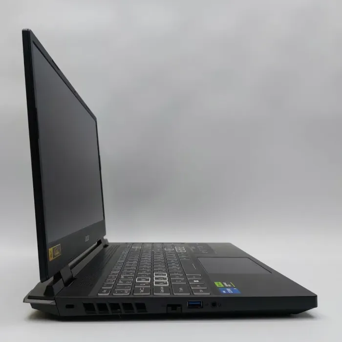 Ігровий ноутбук Б-класу Acer Nitro 5 / 15,6" (1920x1080) IPS / Intel Core i5-12450H (8 (12) ядер по 3.3 - 4.4 GHz) / 16 GB DDR4 / 512 GB SSD M.2 / nVidia GeForce RTX 3050 Ti, 4 GB GDDR6, 128-bit / WebCam б/в - зображення 4