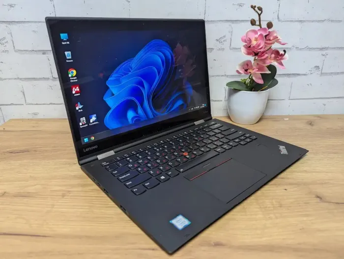 Ноутбук Б-клас Lenovo ThinkPad X1 Yoga (2rd Gen) / 14" (1920x1080) TN / Intel Core i5-7200U (2 (4) ядра по 2.5 - 3.1 GHz) / 8 GB DDR3 / 256 GB SSD / Intel HD Graphics 620 / WebCam б/в - зображення 7
