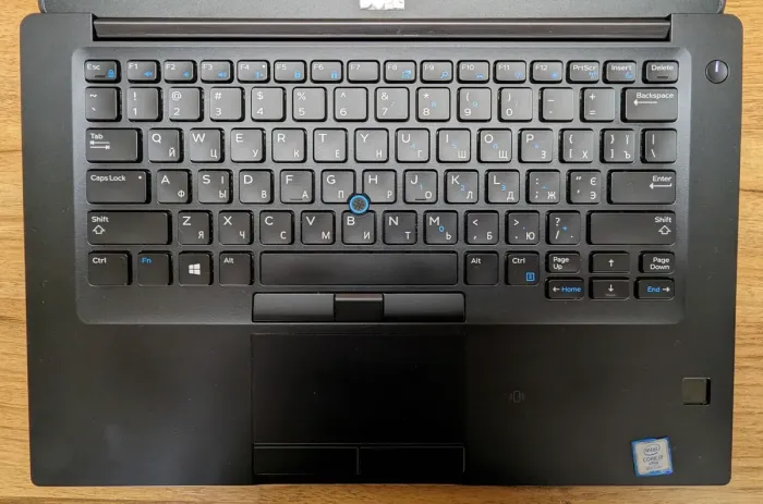 Ультрабук Dell Latitude 7490 / 14" (1920х1080) IPS / Intel Core i7-8650U (4 (8) ядра по 1.9 - 4.2 GHz) / 16 GB DDR4 / 512 GB SSD / Intel UHD Graphics 620 / WebCam / Fingerprint / Windows 10 б/в - зображення 5