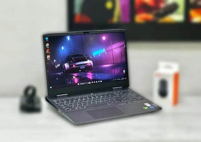 Ігровий ноутбук Lenovo LOQ 15IRH8 / 15.6" (1920x1080) IPS / Intel Core i5-12450H (8 (12) ядер по 3.3 - 4.4 GHz) / 16 GB DDR5 / 512 GB SSD M.2 / nVidia GeForce RTX 4060, 8 GB GDDR6, 128-bit / WebCam / Win 11 Home б/в - зображення 3