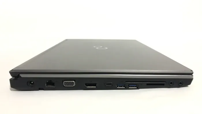 Мобільна робоча станція Fujitsu Celsius H770 / 15,6" (1920x1080) IPS / Intel Core i7-7820HQ (4 (8) ядра по 2,9 - 3,9 ГГц) / 16 ГБ DDR4 / 512 ГБ SSD / nVidia Quadro M2200, 4 ГБ GDDR5, 128-біт / WebCam / Win 10 Pro б/в - зображення 4