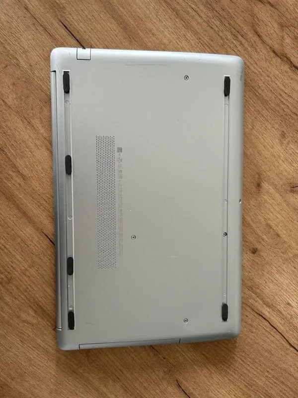 Ноутбук Б-клас HP 15-db0005dx / 15.6" (1366x768) TN Touch / AMD Ryzen 5 2500U (4 (8) ядра по 2-3.6 GHz) / 8 GB DDR4 / 128 GB SSD / AMD Radeon Vega 8 Graphics / WebCam / HDMI б/в - зображення 7
