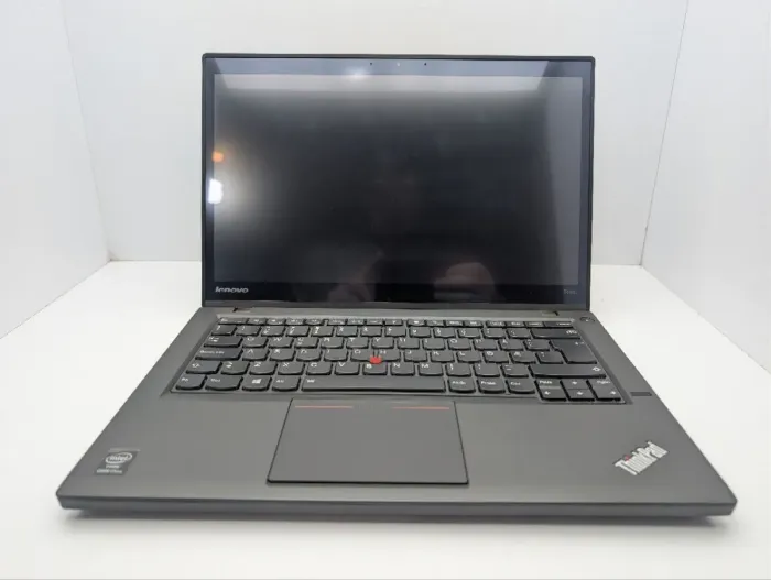 Ноутбук Lenovo ThinkPad T440s / 14" (1920x1080) IPS Touch / Intel Core i7-4600U (2 (4) ядра по 2.1 - 3.3 GHz) / 8 GB DDR3 / 256 GB SSD / Intel HD Graphics 4400 / WebCam б/в - зображення 3