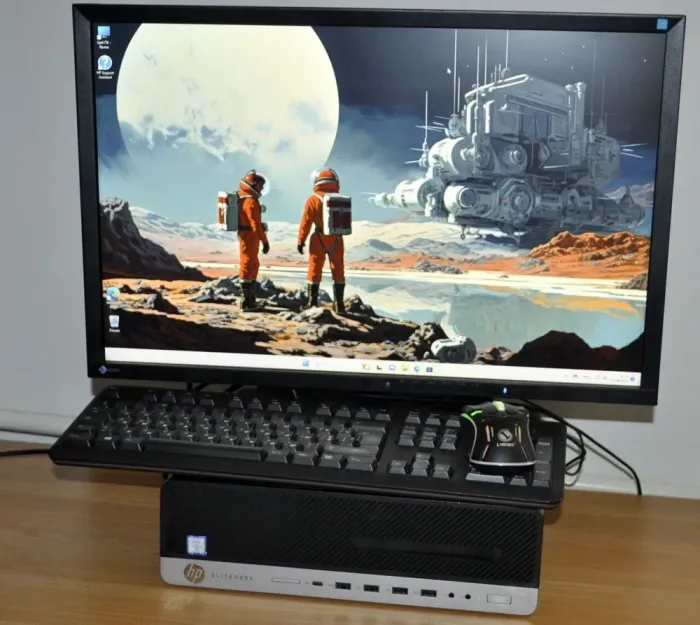 Комплект ПК: HP EliteDesk 800 G3 SFF / Intel Core i5-6500 (4 ядра по 3.2 - 3.6 GHz) / 8 GB DDR4 / 240 GB SSD + 250 GB HDD / Intel HD Graphics 530 + Монітор Б-клас EIZO FlexScan EV2436W / 24" (1920x1080) IPS + Клавіатура, мишка, кабелі / Windows 11 Pro б/в - зображення 10