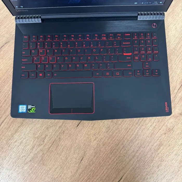 Ігровий ноутбук Б-клас Lenovo Legion Y520-15IKBN / 15.6" (1920x1080) IPS / Intel Core i5-7300HQ (4 ядра по 2.5 - 3.5 GHz) / 8 GB DDR4 / 512 GB SSD / nVidia GeForce GTX 1050 Ti, 4 GB GDDR5, 128-bit / WebCam б/в - зображення 7