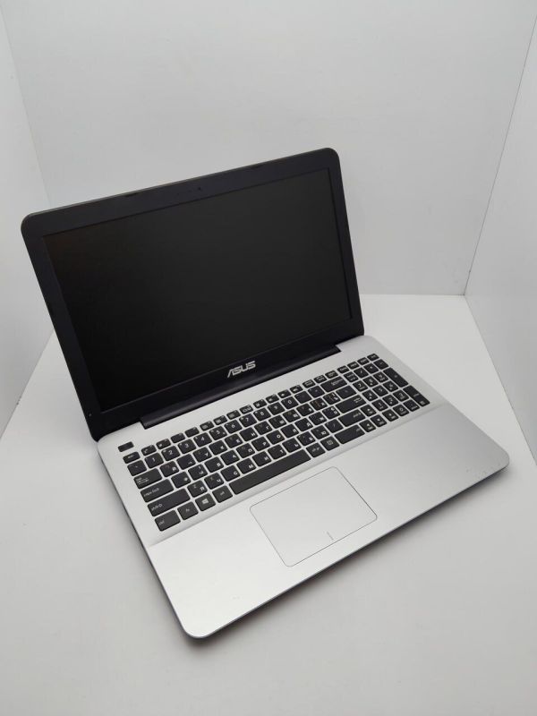 Ноутбук Asus L555 / 15.6" (1366x768) TN / Intel Core i3-4005U (2 (4) ядра по 1.7 GHz) / 8 GB DDR3 / 1000 GB HDD / nVidia GeForce 920M, 2 GB GDDR3, 64-bit / WebCam / Wi-Fi б/в - зображення 4