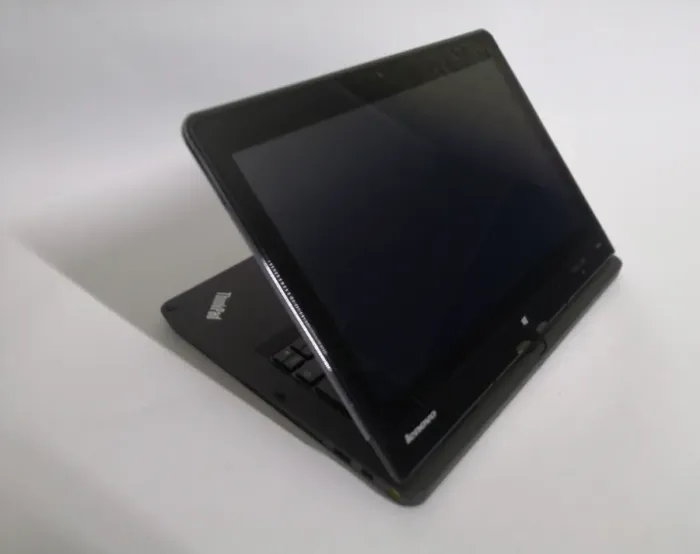 Нетбук-трансформер Lenovo ThinkPad Twist S230u / 12.5" (1366x768) IPS Touch / Intel Core i7-3517U (2 (4) ядра по 1.9 - 3.0 GHz) / 8 GB DDR3 / 128 GB SSD / Intel HD Graphics 4000 / WebCam / Win 10 Pro б/в - зображення 3