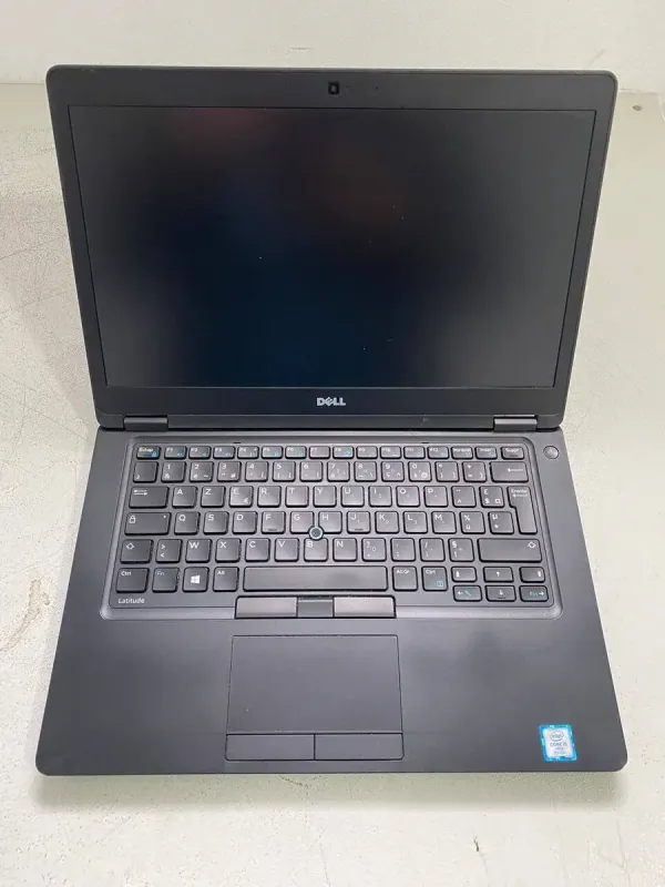 Ноутбук Dell Latitude 5480 / 14" (1920x1080) IPS / Intel Core i5-7300U (2 (4) ядра по 2.6 - 3.5 GHz) / 8 GB DDR4 / 128 GB SSD / Intel HD Graphic 620 / WebCam б/в - зображення 2