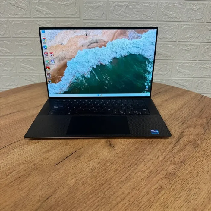 Ігровий ноутбук Б-клас Dell XPS 15 9520 / 15.6" (1920x1200) IPS / Intel Core i7-12700H (14 (20) ядер по 3.5 - 4.7 GHz) / 16 GB DDR4 / 512 GB SSD / nVidia GeForce RTX 3050, 4 GB GDDR6, 128-bit / WebCam б/в - зображення 2