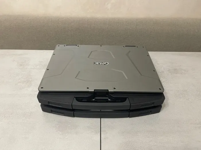 Захищений ноутбук Getac S410 G2 / 14" (1366x768) TN Touch / Intel Core i7-8650U (4 (8) ядра по 1,9 - 4,2 ГГц) / 16 ГБ DDR4 / 256 ГБ SSD / nVidia GeForce GTX 1050, 4 ГБ GDDR5, 128-біт / DVD-ROM б/в - зображення 8