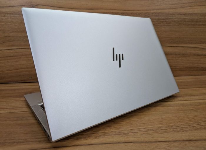 Ультрабук HP EliteBook 840 G7 / 14" (1920x1080) IPS / Intel Core i7-10610U (4 (8) ядра по 1.8 - 4.9 GHz) / 8 GB DDR4 / 512 GB SSD / Intel UHD Graphics / TouchID / WebCam / Windows 10 б/в - зображення 7