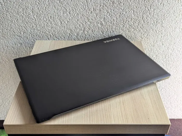 Ноутбук Б-клас Toshiba Satellite Pro R40-C / 14" (1366x768) TN / Intel Core i5-6200U (2 (4) ядра по 2.3 - 2.8 GHz) / 8 GB DDR3 / 128 GB SSD / Intel HD Graphics 520 / WebCam б/в - зображення 8