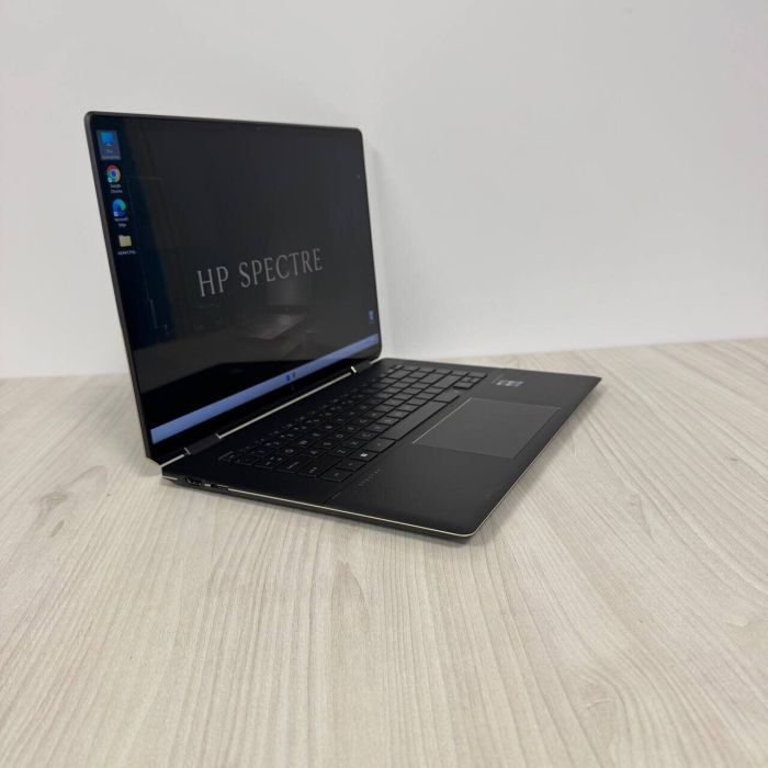 Ультрабук-трансформер HP Spectre x360 16-f2013dx / 16" (3072x1920) IPS Touch / Intel Core i7-13700H (14 (20) ядер по 2.4 - 5.0 GHz) / 16 GB DDR4 / 512 GB SSD NVMe / Intel Iris Xe Graphics / WebCam б/в - зображення 4