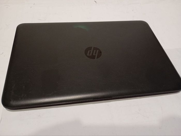 Ноутбук Б-клас HP 250 G4 / 15.6" (1366x768) TN / Intel Core i3-5005U (2 (4) ядра по 2.0 GHz) / 8 GB DDR3 / 128 GB SSD / AMD Radeon R5 M330, 2 GB DDR3, 64-bit / WebCam / АКБ не тримає б/в - зображення 6