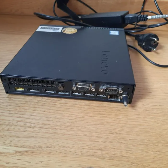 Неттоп Lenovo ThinkCentre M710q Tiny USFF / Intel Core i5-7400T (4 ядра по 2.4 - 3.0 GHz) / 8 GB DDR4 / 240 GB SSD / Intel HD Graphics 630 / DisplayPort / Wi-Fi б/в - зображення 3