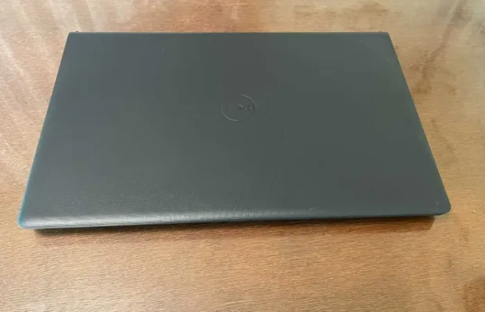 Ультрабук Б-клас Dell Vostro 3520 / 15.6" (1920x1080) IPS / Intel Core i7-1255U (10 (12) ядер по 3.5 - 4.7 GHz) / 16 GB DDR4 / 512 GB SSD / Intel Iris Xe Graphics eligible / WebCam б/в - зображення 3