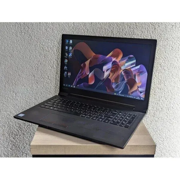 Ноутбук Б-клас Lenovo IdeaPad V110-15ISK / 15.6" (1920x1080) TN / Intel Core i3-6006U (2 (4) ядра по 2.0 GHz) / 8 GB DDR4 / 128 GB SSD / Intel HD Graphics 520 / WebCam б/в - зображення 4