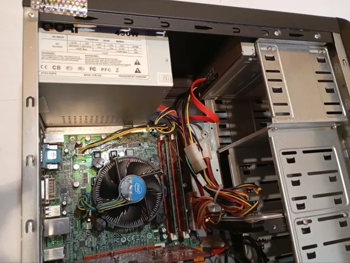 ПК Б-клас Impression HomeBox A1411 Tower / Intel Core i5-650 (2 (4) ядра по 3.2 - 3.46 GHz) / 8 GB DDR3 / 500 GB HDD / AMD Radeon HD 5570, 1 GB GDDR3, 128-bit / 450W б/в - зображення 4