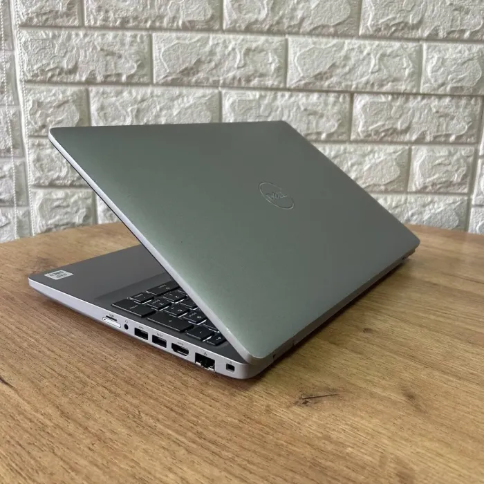 Мобільна робоча станція Б-клас Dell Precision 3551 / 15.6" (1920x1080) IPS / Intel Core i7-10850H (6 (12) ядер по 2.7 - 5.1 GHz) / 16 GB DDR4 / 512 GB SSD / nVidia Quadro P620, 4 GB GDDR5, 128-bit / WebCam б/в - зображення 6