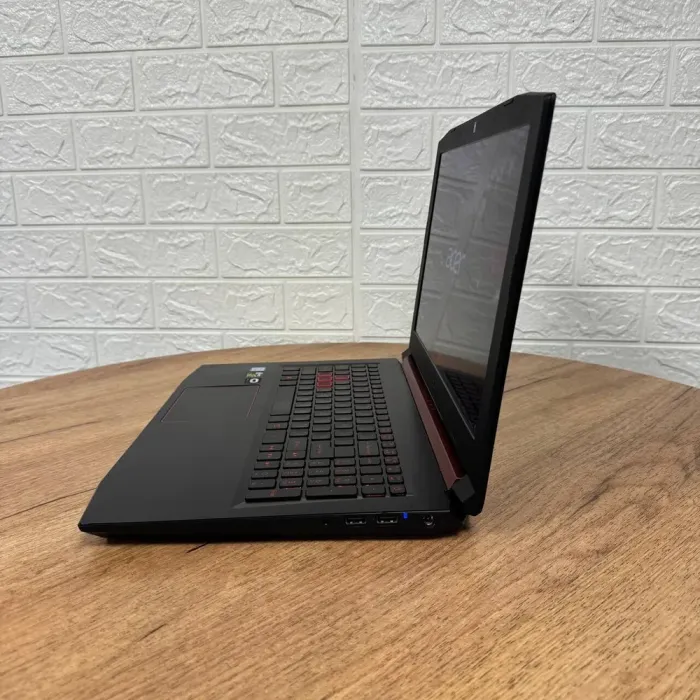 Ігровий ноутбук Б-клас Acer Nitro 5 AN515-53 / 15.6" (1920x1080) TN / Intel Core i5-8300H (4 (8) ядра по 2.3 - 4.0 GHz) / 16 GB DDR4 / 512 GB SSD / nVidia GeForce GTX 1050, 4 GB GDDR5, 128-bit / WebCam б/в - зображення 5