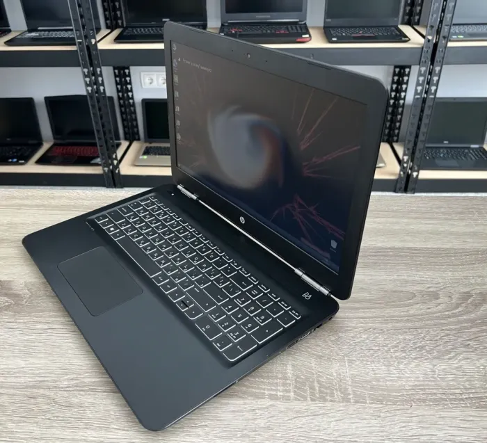 Ігровий ноутбук Б-клас HP Pavilion 15-bc504ur / 15.6" (1920x1080) IPS / Intel Core i5-9300H (4 (8) ядра по 2.4 - 4.1 GHz) / 8 GB DDR4 / 120 GB SSD + 1000 GB HDD / nVidia GeForce GTX 970M, 3 GB GDDR5, 192-bit / WebCam / HDMI б/в - зображення 4