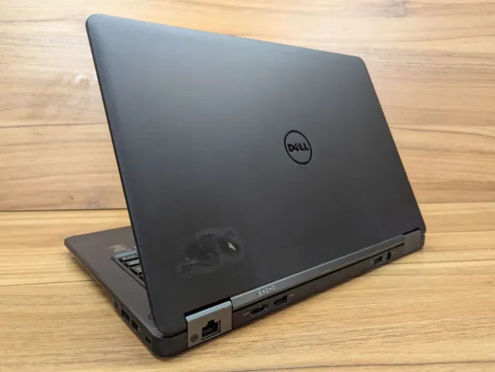 Нетбук Б-клас Dell Latitude E7250 / 12.5" (1366x768) TN / Intel Core i5-5300U (2 (4) ядра по 2.3 - 2.9 GHz) / 8 GB DDR3 / 128 GB SSD / Intel HD Graphics 5500 / WebCam / Windows 10 б/в - зображення 7