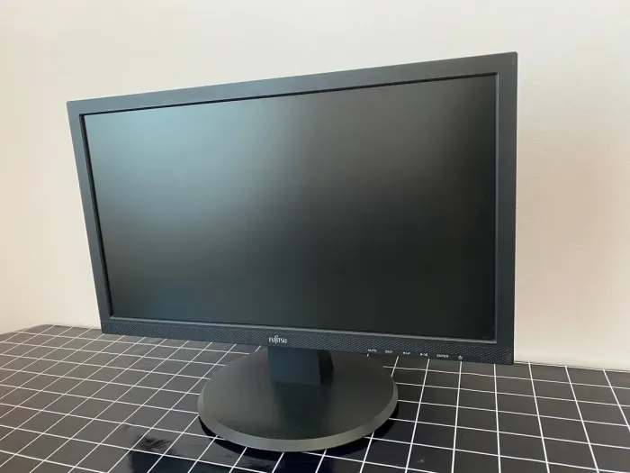 Монітор Fujitsu E20T-7 / 19.5" (1600x900) TN / DVI, VGA, Audio / Вбудовані колонки (2x 2W) / VESA 100x100 б/в - зображення 5