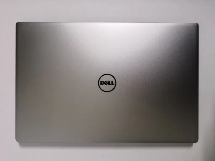 Ультрабук Dell XPS 13 9360 / 13.3" IPS / Intel Core i7-7500U (2(4) ядра по 2.7-3.5 GHz) / 8GB DDR4 / 256GB SSD / HD Graphics 620 / WebCam / Win 10 б/в - зображення 7