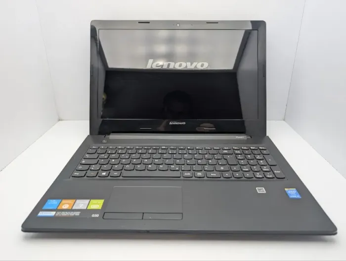 Ноутбук Lenovo G50-70 / 15.6" (1366x768) TN / Intel Core i5-4258U (2 (4) ядра по 2.4 - 2.9 GHz) / 8 GB DDR3 / 240 GB SSD / Intel Iris Graphics 5100 / WebCam / DVD-ROM б/в - зображення 3