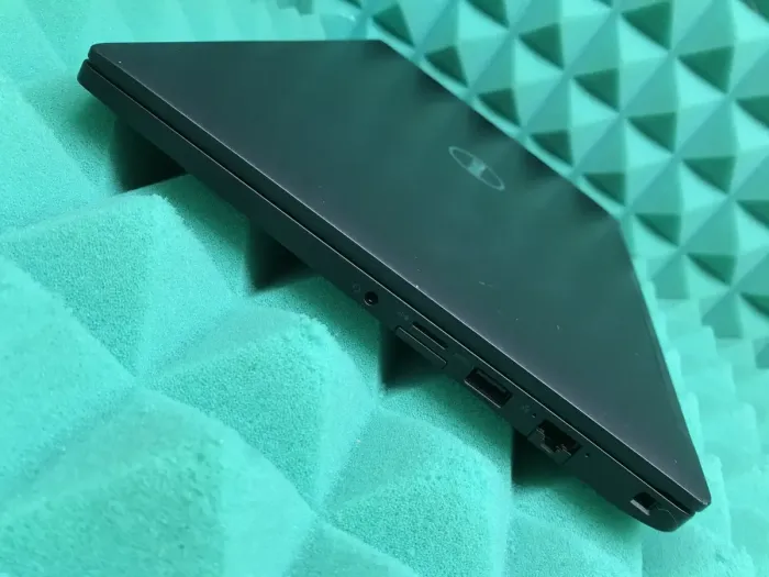Ультрабук Б-клас Dell Latitude 7480 / 14" (1920x1080) IPS / Intel Core i5-6300U (2 (4) ядра по 2.4 - 3.0 GHz) / 8 GB DDR4 / 256 GB SSD / Intel HD Graphics 520 / HDMI б/в - зображення 8