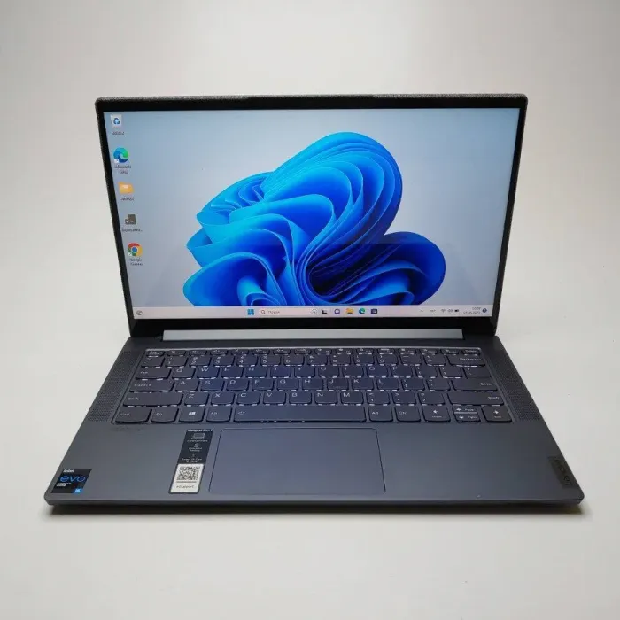 Ультрабук Б-класс Lenovo IdeaPad Slim 7 14ITL05 / 14" IPS Touch / Intel Core i5-1135G7 (4(8) ядра по 2.8-4.2 GHz) / 8GB DDR4 / 480GB SSD / Iris X Graphics / WebCam / Win 11 Home б/в - зображення 2