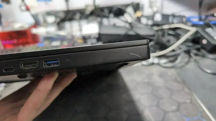 Ігровий ноутбук Б-класу MSI GS66 Stealth 11UH-618US / 15,6" (1920x1080) IPS / Intel Core i9-11900H (8 (16) ядер по 2,5 - 4,9 ГГц) / 32 ГБ DDR4 / 960 ГБ SSD / nVidia GeForce RTX 3080, 16 ГБ GDDR6, 256-біт / Веб-камера б/в - зображення 8