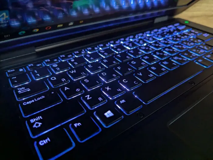 Захищений ноутбук Dell Rugged Latitude 5414 / 14" (1920x1080) IPS / Intel Core i5-6300U (2 (4) ядра по 2.4 - 3.0 GHz) / 16 GB DDR4 / 512 GB SSD / Intel HD Graphics 520 / HDMI / Windows 10 б/в - зображення 6