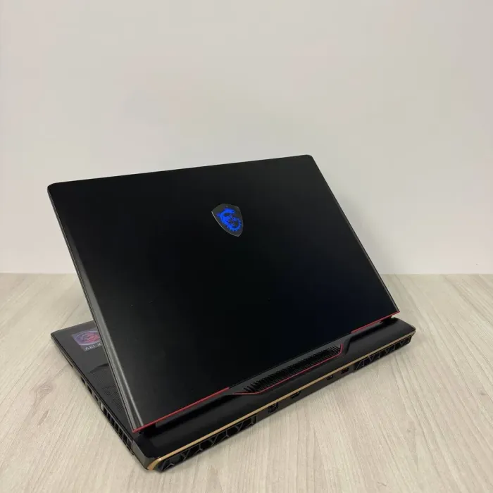 Ігровий ноутбук MSI Raider GE78HX 13VH / 17.3" (2560x1440) IPS / Intel Core i9-13950HX (24 (32) ядра по 2,2 - 5,5 ГГц) / 32 ГБ DDR5 / 2000 ГБ SSD NVMe / nVidia GeForce RTX 4080, 12 ГБ GDDR6, 192-bit / WebCam б/в - зображення 6