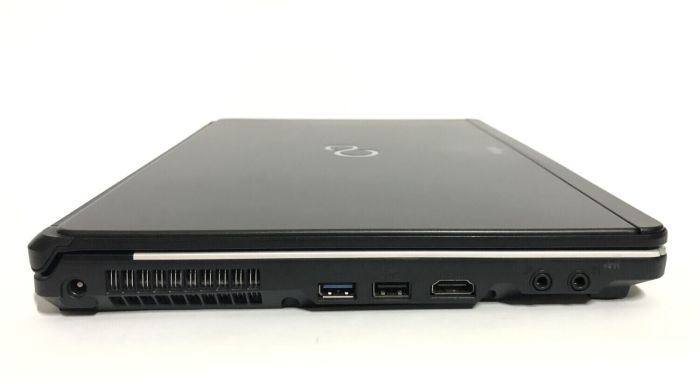 Ноутбук Fujitsu LifeBook S761 / 13.3" (1366x768) TN / Intel Core i7-2640M (2 (4) ядра по 2.8 - 3.5 GHz) / 8 GB DDR3 / 250 GB HDD / Intel HD Graphics 3000 / WebCam / DVD-ROM б/в - зображення 4