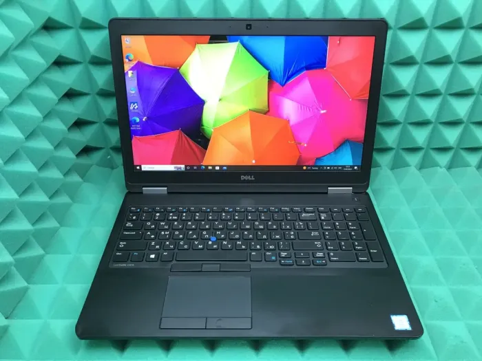 Ноутбук Б-клас Dell Latitude E5570 / 15.6" IPS / Intel Core i5-6440HQ (4 ядра по 2.6-3.5GHz) / 8GB DDR4 / 256GB SSD M.2 / HD Graphics 530 / WebCam / HDMI / Win 10 б/в - зображення 2