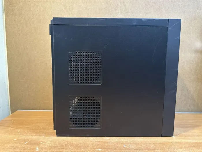 Комп'ютер Б-клас Dell Precision 3630 Tower / Intel Xeon E-2186G (6 (12) ядер по 3.8 - 4.7 GHz) / 32 GB DDR4 / 1000 GB SSD / Intel UHD Graphics P630 / 460W / DVD-ROM / DisplayPort / HDMI б/в - зображення 6