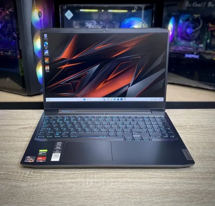 Ігровий ноутбук Lenovo IdeaPad Gaming 3 / 15.6" (1920x1080) IPS / AMD Ryzen 5 4600H (6 (12) ядер по 3.0 - 4.0 GHz) / 8 GB DDR4 / 512 GB SSD / nVidia GeForce GTX 1650, 4 GB GDDR5, 128-bit / WebCam б/в - зображення 2
