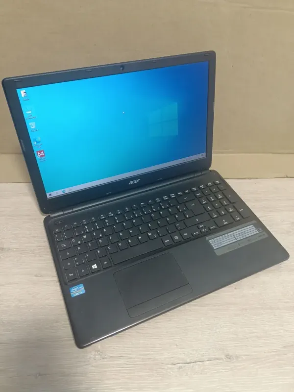 Ноутбук Acer Aspire E1-570G / 15.6" (1366x768) TN / Intel Core i3-3217U (2 (4) ядра по 1.8 GHz) / 4 GB DDR3 / 500 GB HDD / Intel HD Graphics 4000 / WebCam / VGA б/в - зображення 2