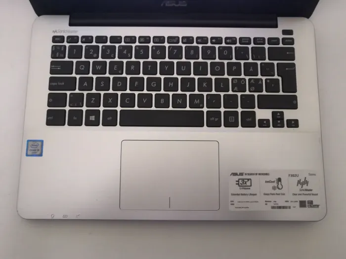 Ноутбук Asus F302U / 13.3" IPS / Intel Core i5-6200U (2(4) ядра по 2.3-2.8 GHz) / 8GB DDR3 / 128GB SSD / WebCam / NO ODD б/в - зображення 3