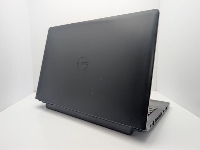 Ноутбук Dell Latitude 3570 / 15.6" (1920x1080) TN / Intel Core i5-6200U (2 (4) ядра по 2.3 - 2.8 GHz) / 8 GB DDR3 / 120 GB SSD / Intel HD Graphics 520 / WebCam б/в - зображення 8