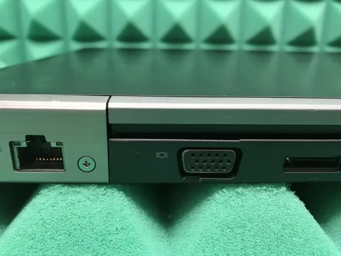 Ноутбук Б-клас Dell Latitude E5570 / 15.6" IPS / Intel Core i5-6440HQ (4 ядра по 2.6-3.5GHz) / 8GB DDR4 / 256GB SSD M.2 / HD Graphics 530 / WebCam / HDMI / Win 10 б/в - зображення 11