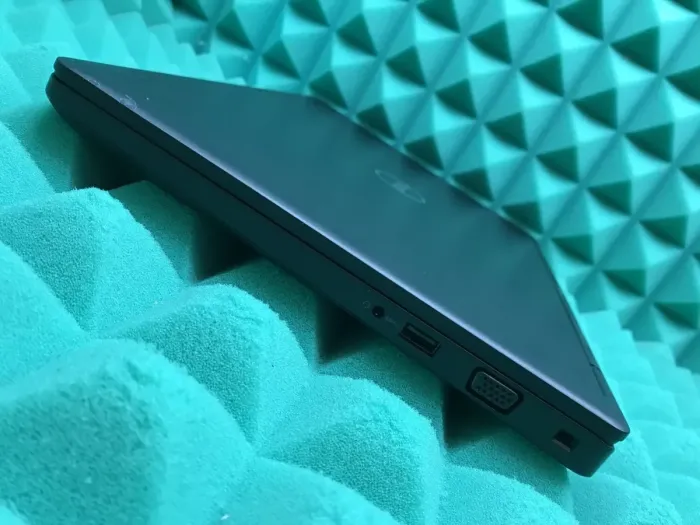 Ноутбук Dell Latitude 5490 / 14" (1366x768) TN / Intel Core i5-7300U (2 (4) ядра по 2.6 - 3.5 GHz) / 8 GB DDR4 / 256 GB SSD / Intel HD Graphics 620 / WebCam / USB 3.1 / HDMI / Windows 10 б/в - зображення 8