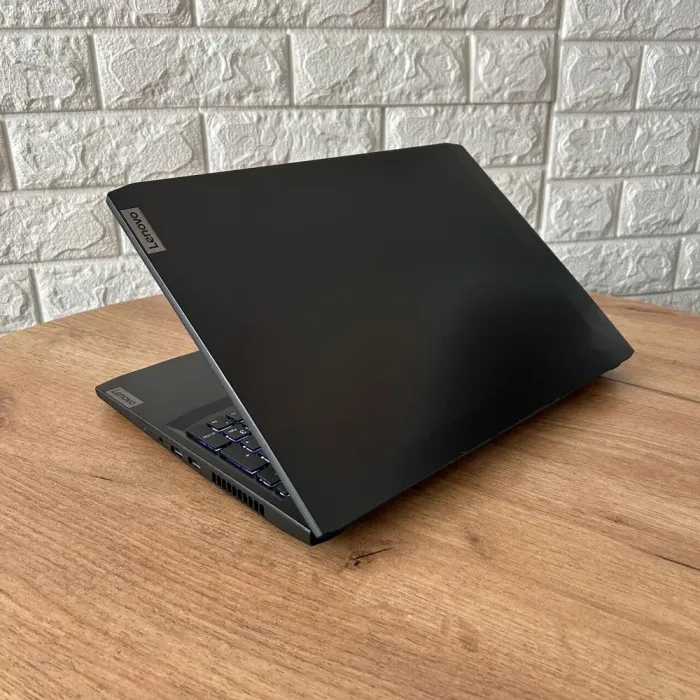 Ігровий ноутбук Lenovo IdeaPad Gaming 3 15ACH6 / 15.6" (1920x1080) IPS / AMD Ryzen 5 5600H (6 (12) ядер по 3.3 - 4.2 GHz) / 16 GB DDR4 / 512 GB SSD / nVidia GeForce RTX 3060, 6 GB GDDR6, 192-bit / WebCam б/в - зображення 6