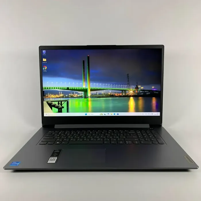 Ультрабук Lenovo IdeaPad 3 17IAU7 / 17.3" (1600x900) TN / Intel Core i3-1215U (6 (8) ядер по 3.3 - 4.4 GHz) / 16 GB DDR4 / 256 GB SSD / Intel UHD Graphics / WebCam / HDMI б/в - зображення 2