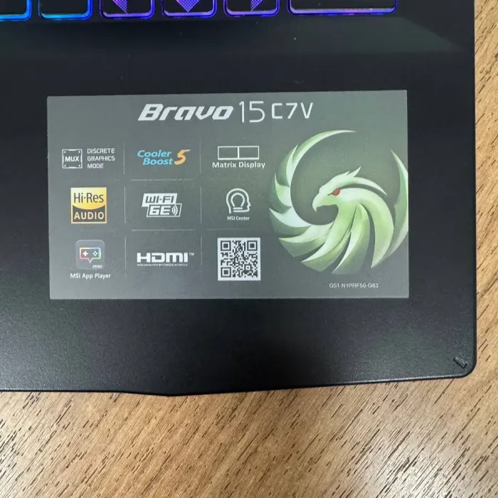 Ігровий ноутбук MSI Bravo 15 C7VFK / 15.6" (1920x1080) IPS / AMD Ryzen 7 7735HS (8 (16) ядер по 3.2 - 4.75 GHz) / 16 GB DDR5 / 1000 GB SSD NVMe / nVidia GeForce RTX 4060, 8 GB GDDR6, 128-bit / WebCam б/в - зображення 9