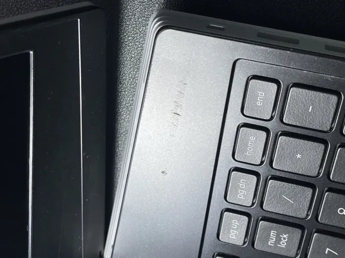 Ігровий ноутбук Б-класу Dell G5 5505 / 15,6" (1920x1080) IPS / AMD Ryzen 7 4800H (8 (16) ядер по 2.9 - 4.2 GHz) / 16 GB DDR4 / 960 GB SSD / AMD Radeon RX 5600M, 6 GB GDDR6, 192-bit / WebCam б/в - зображення 8