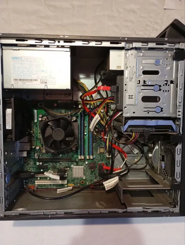 ПК Б-клас Lenovo ThinkCentre M92p Tower / Intel Core i5-3470 (4 ядра по 3.2 - 3.6 GHz) / 8 GB DDR3 / 120 GB SSD + 250 HDD / Intel HD Graphics 2500 / DVD-RW б/в - зображення 5