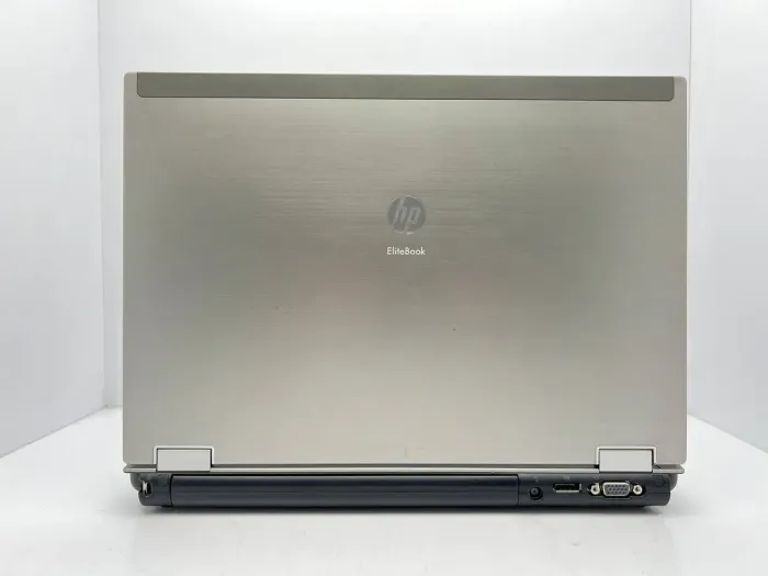 Ноутбук HP EliteBook 8440p / 14" (1600x900) TN / Intel Core i7-620M (2 (4) ядра по 2.7-3.3 GHz) / 4 GB DDR3 / 240 GB SSD /HD Graphics б/в - зображення 5