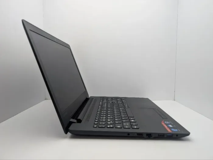 Ноутбук Lenovo IdeaPad 110-15IBR / 15.6" (1366x768) TN / Intel Celeron N3060 (2 ядра по 1.6 - 2.48 GHz) / 4 GB DDR3 / 120 GB SSD / Intel HD Graphics 405 / WebCam / DVD-ROM б/в - зображення 4